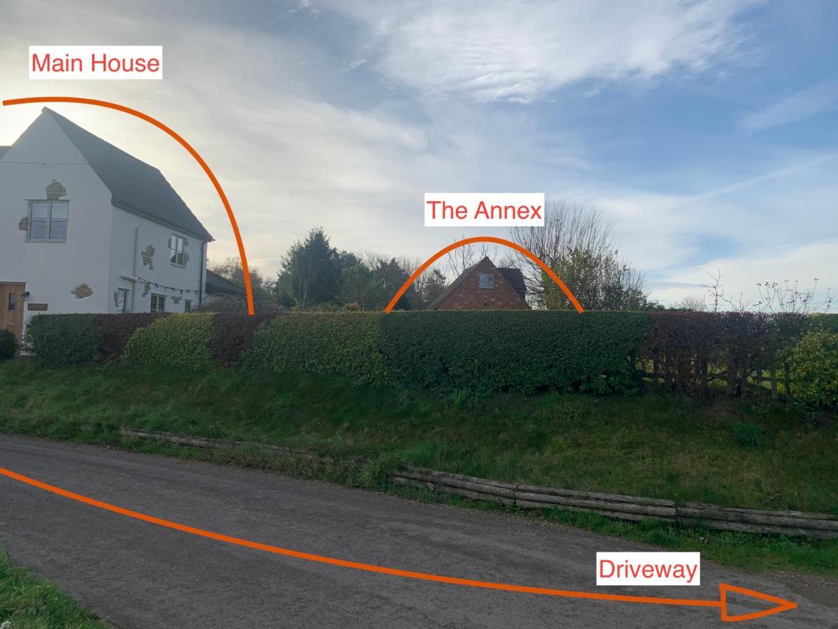 The Annex @ 3 East Town Cottages West Ashton エクステリア 写真