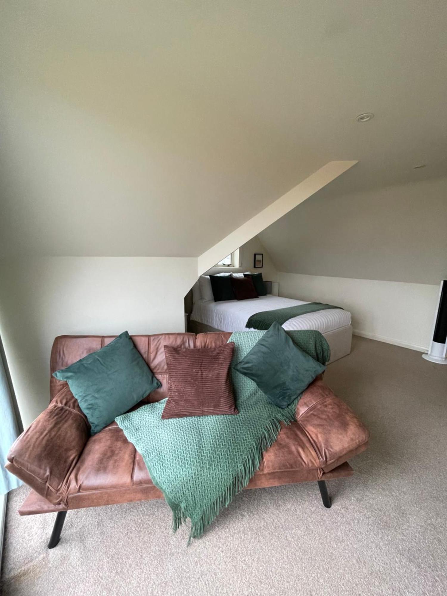 The Annex @ 3 East Town Cottages West Ashton エクステリア 写真